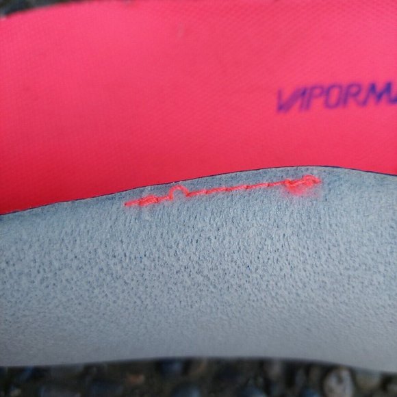 Nike Air Vapormax Flyknit 2 Black Multi Color 2018 942843-015 Women's Size 5.5 - Picture 2 of 11